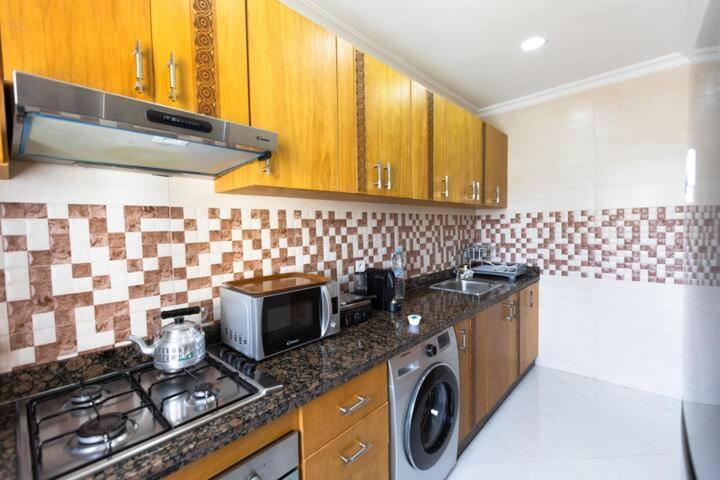 Modern Apartment In The Heart Of Tanger Zimmer foto