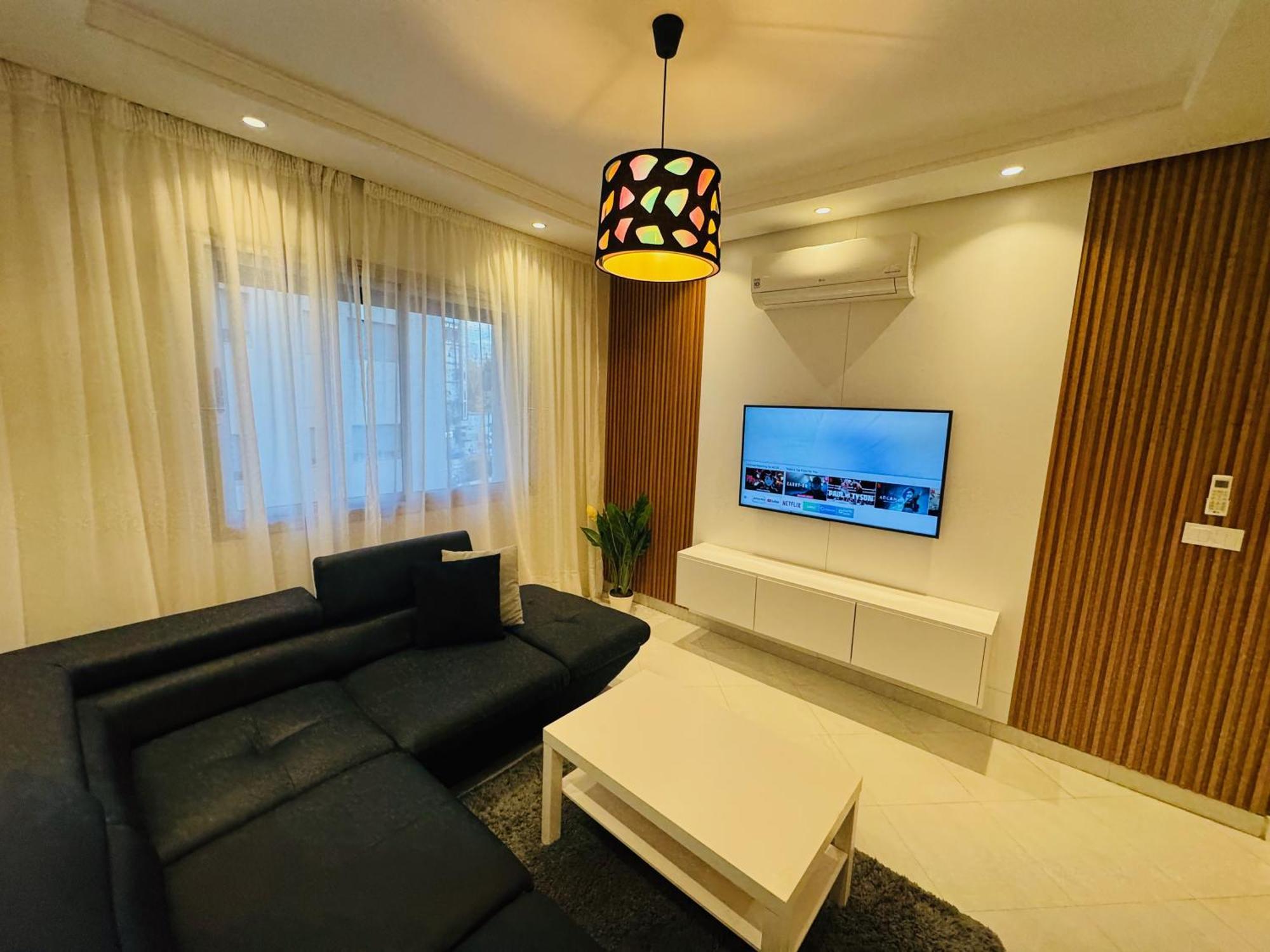 Modern Apartment In The Heart Of Tanger Exterior foto