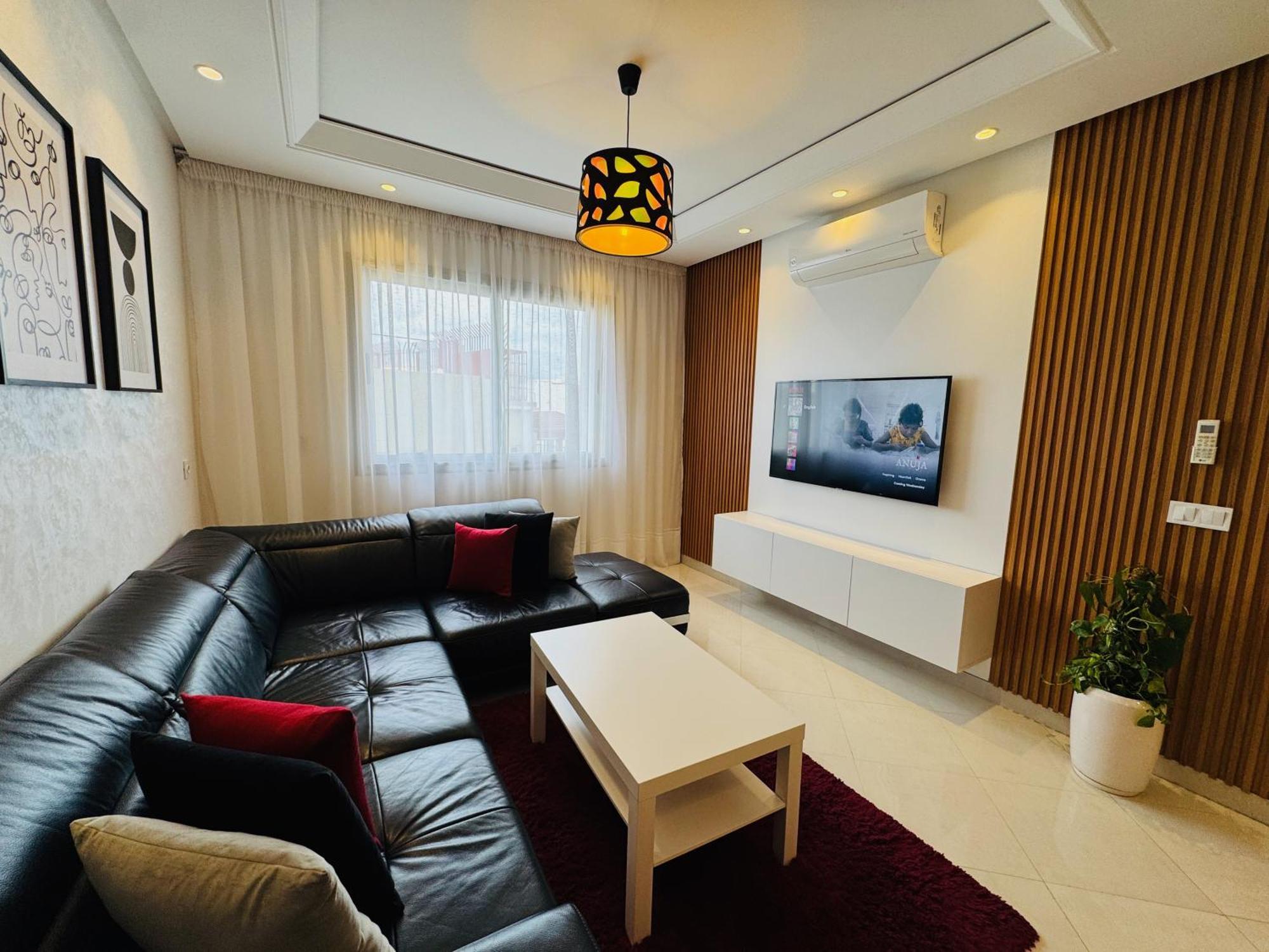 Modern Apartment In The Heart Of Tanger Exterior foto