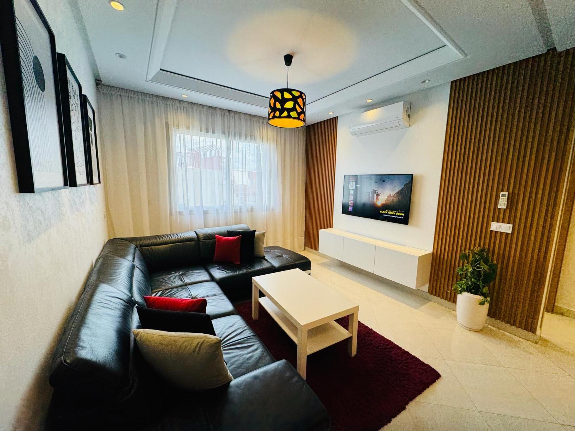 Modern Apartment In The Heart Of Tanger Exterior foto