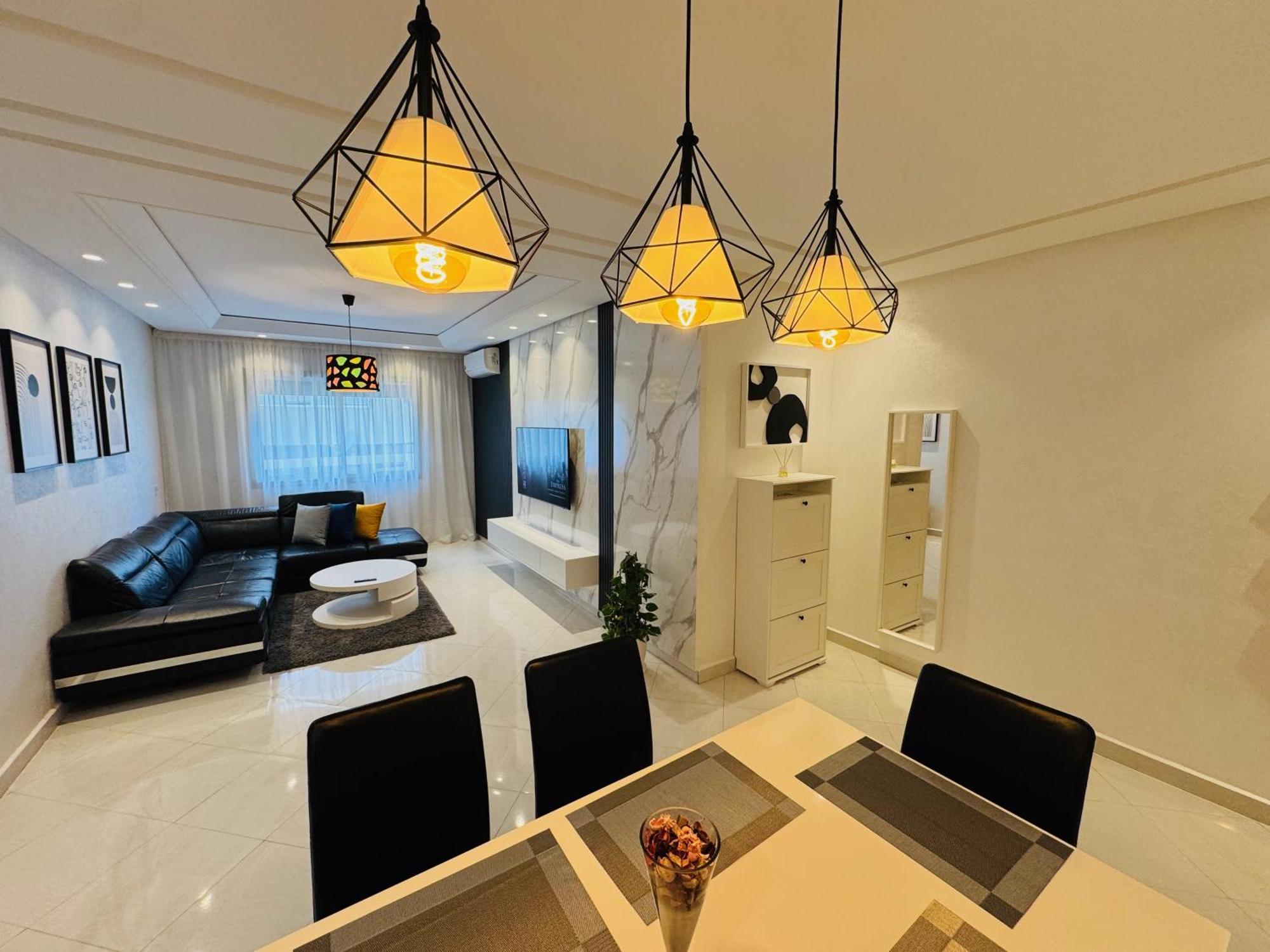 Modern Apartment In The Heart Of Tanger Exterior foto