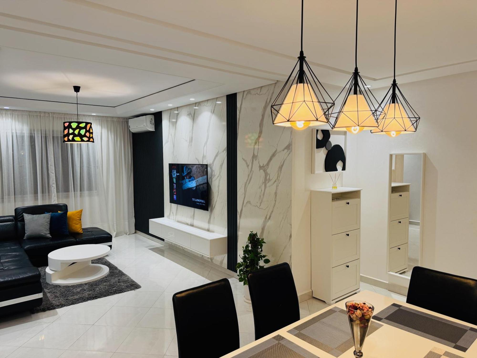 Modern Apartment In The Heart Of Tanger Exterior foto